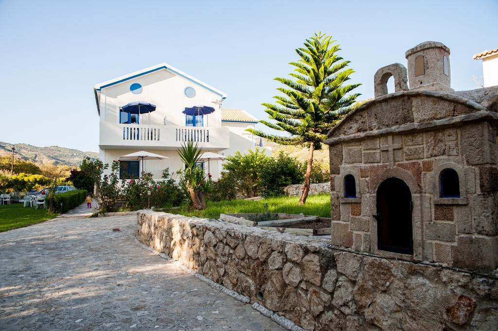 Dreams Apartments - Katelios,Santa Barbara Beach Exterior foto